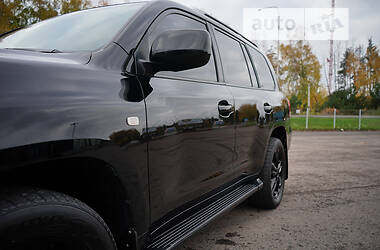 Позашляховик / Кросовер Toyota Land Cruiser 2011 в Ковелі