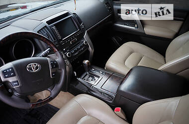 Внедорожник / Кроссовер Toyota Land Cruiser 2011 в Ковеле