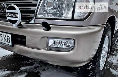 Позашляховик / Кросовер Toyota Land Cruiser 2005 в Києві