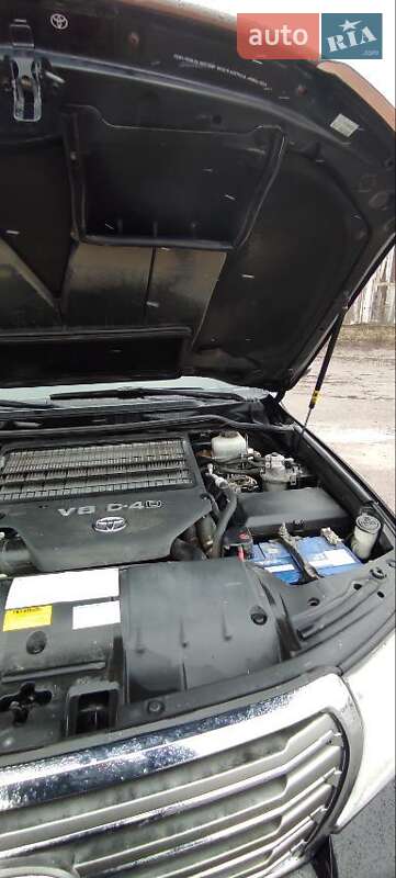 Внедорожник / Кроссовер Toyota Land Cruiser 2013 в Лубнах