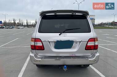 Внедорожник / Кроссовер Toyota Land Cruiser 2004 в Каменец-Подольском