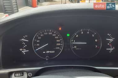Внедорожник / Кроссовер Toyota Land Cruiser 2003 в 
