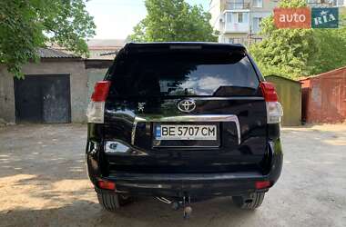 Внедорожник / Кроссовер Toyota Land Cruiser 2010 в Первомайске