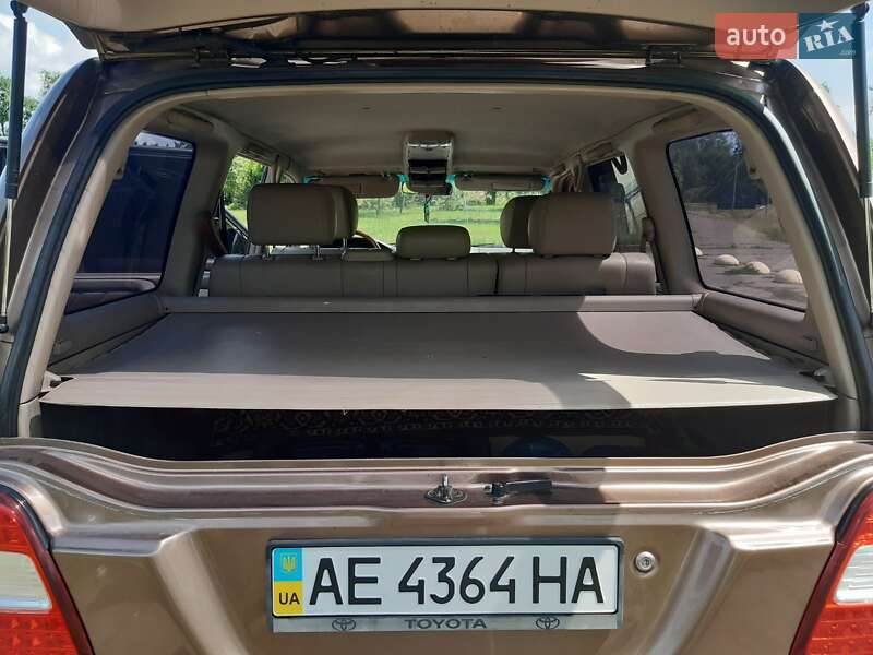 Внедорожник / Кроссовер Toyota Land Cruiser 1999 в Кривом Роге