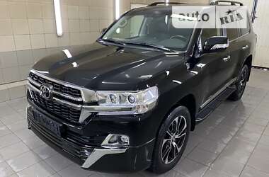 Позашляховик / Кросовер Toyota Land Cruiser 2020 в Умані