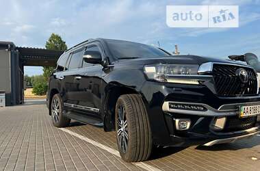 Внедорожник / Кроссовер Toyota Land Cruiser 2019 в Киеве