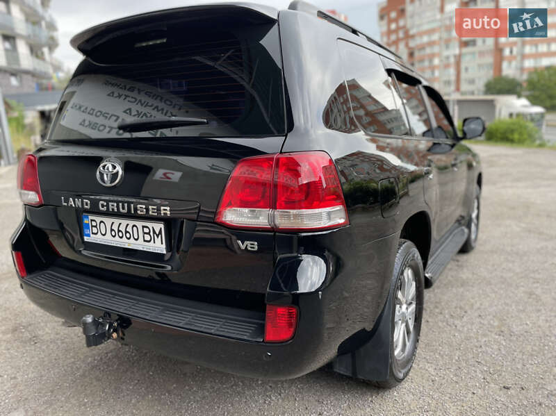 Внедорожник / Кроссовер Toyota Land Cruiser 2008 в Тернополе