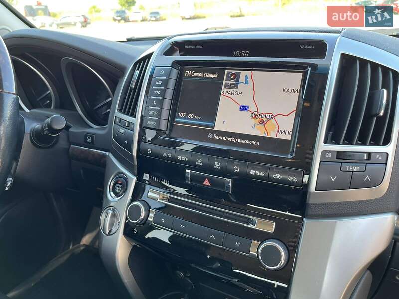 Позашляховик / Кросовер Toyota Land Cruiser 2013 в Вінниці
