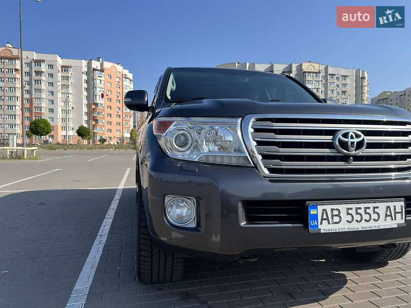 Позашляховик / Кросовер Toyota Land Cruiser 2013 в Вінниці
