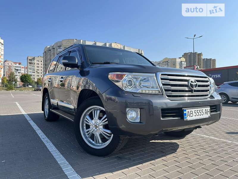 Внедорожник / Кроссовер Toyota Land Cruiser 2013 в Виннице