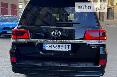 Внедорожник / Кроссовер Toyota Land Cruiser 2019 в 