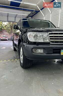 Внедорожник / Кроссовер Toyota Land Cruiser 2006 в Киеве