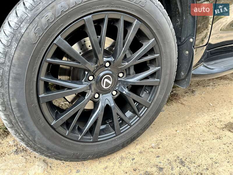 Позашляховик / Кросовер Toyota Land Cruiser 2008 в Києві