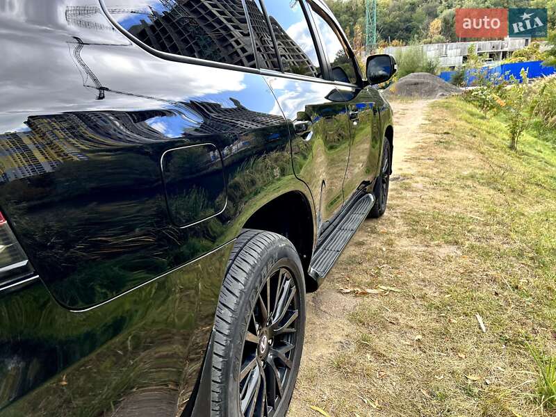 Позашляховик / Кросовер Toyota Land Cruiser 2008 в Києві