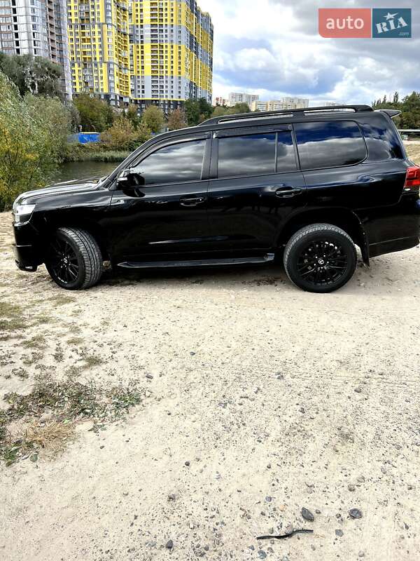 Позашляховик / Кросовер Toyota Land Cruiser 2008 в Києві