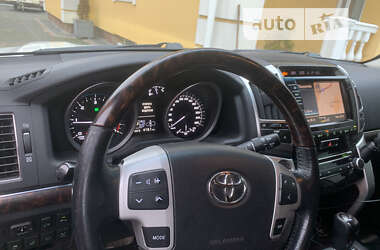 Внедорожник / Кроссовер Toyota Land Cruiser 2012 в Тернополе