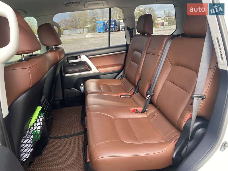 Внедорожник / Кроссовер Toyota Land Cruiser 2019 в Днепре