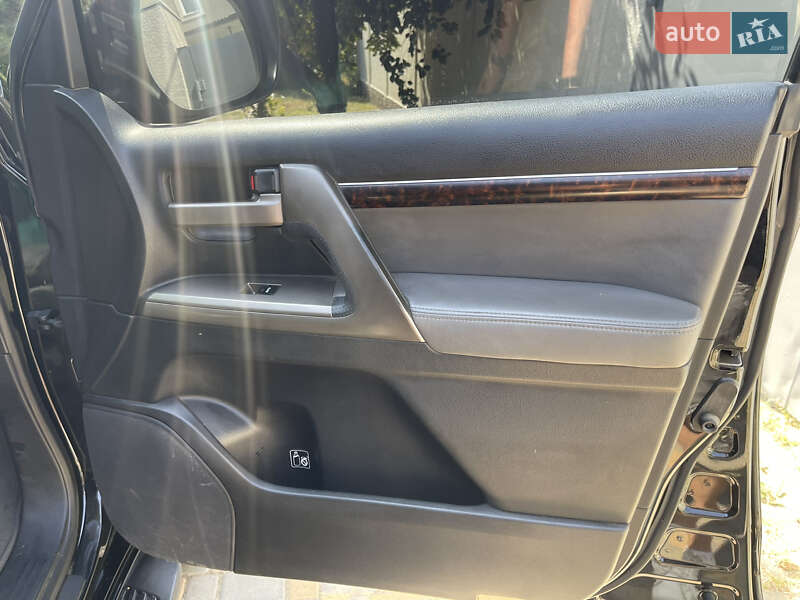 Позашляховик / Кросовер Toyota Land Cruiser 2008 в Одесі