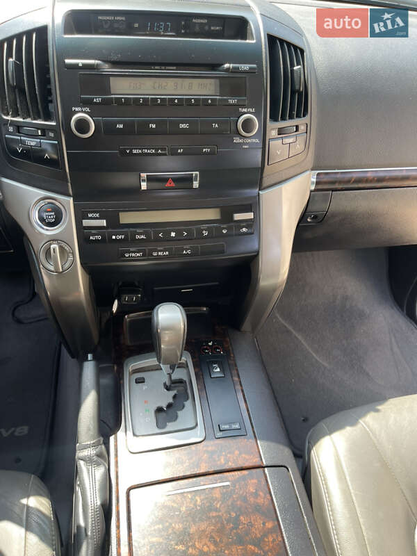 Позашляховик / Кросовер Toyota Land Cruiser 2008 в Одесі