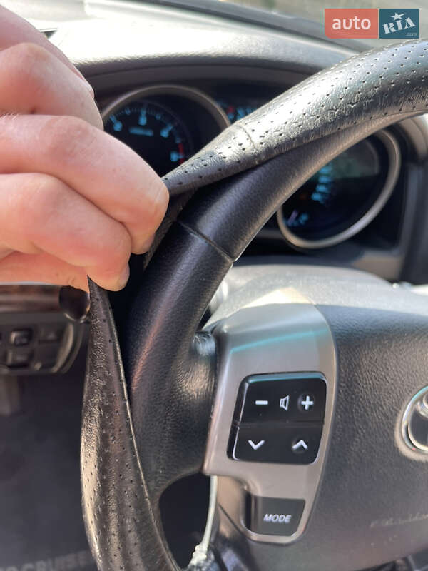 Позашляховик / Кросовер Toyota Land Cruiser 2008 в Одесі