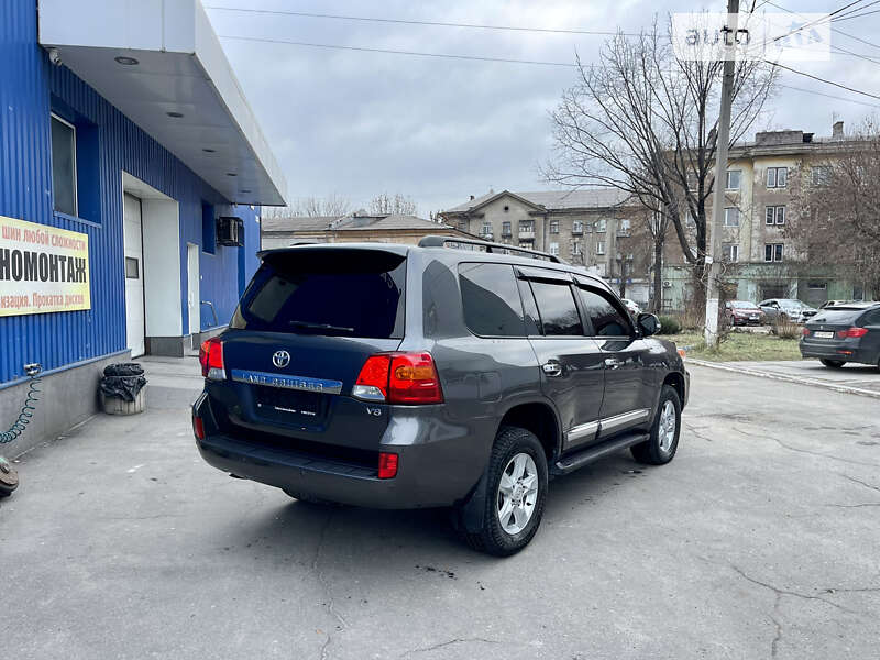 Внедорожник / Кроссовер Toyota Land Cruiser 2012 в Каменском фото 8 Внедорожник / Кроссовер Toyota Land Cruiser 2012 в Каменском