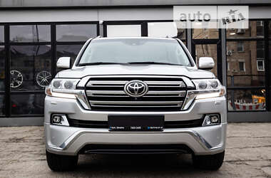 Внедорожник / Кроссовер Toyota Land Cruiser 2016 в Киеве