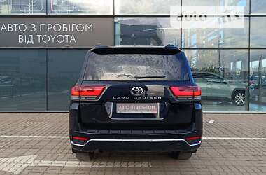 Внедорожник / Кроссовер Toyota Land Cruiser 2021 в Киеве