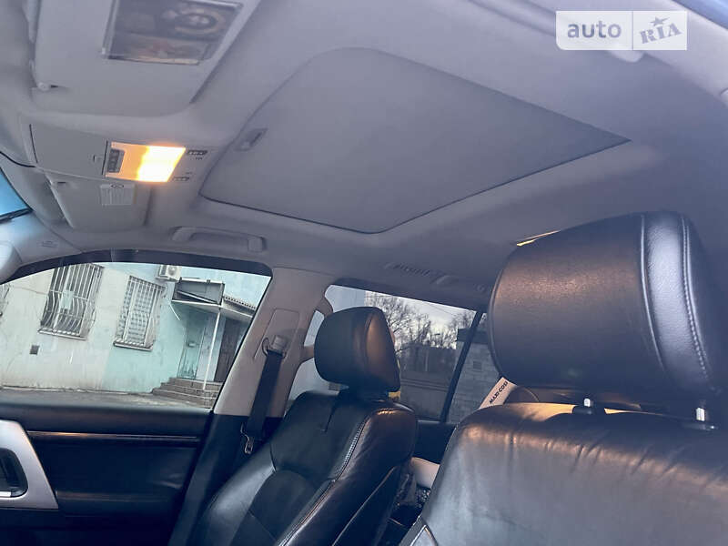 Внедорожник / Кроссовер Toyota Land Cruiser 2012 в Каменском