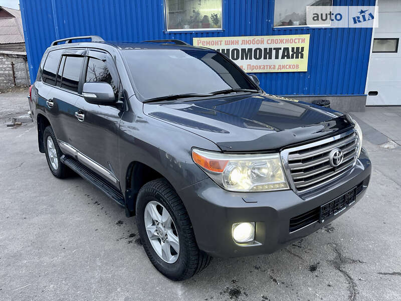 Внедорожник / Кроссовер Toyota Land Cruiser 2012 в Каменском
