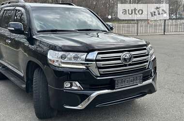 Внедорожник / Кроссовер Toyota Land Cruiser 2018 в Подольске