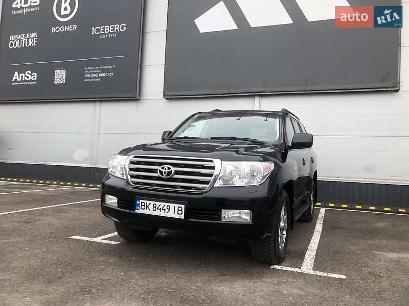 Внедорожник / Кроссовер Toyota Land Cruiser 2007 в Ровно