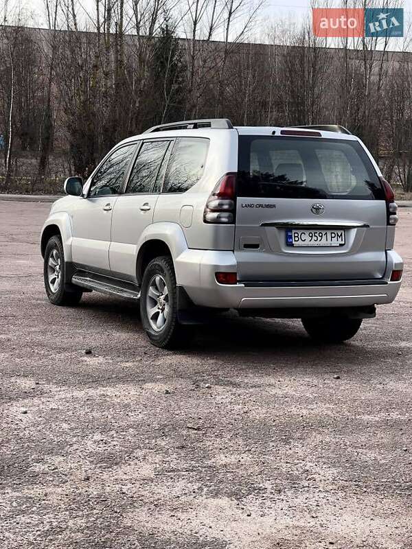 Позашляховик / Кросовер Toyota Land Cruiser 2008 в Бердичеві