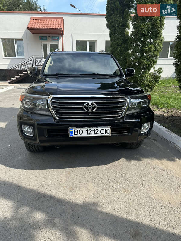 Позашляховик / Кросовер Toyota Land Cruiser 2014 в Тернополі