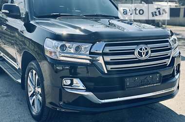 Внедорожник / Кроссовер Toyota Land Cruiser 2020 в Киеве