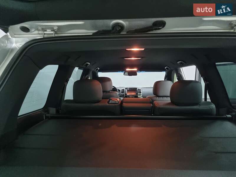 Внедорожник / Кроссовер Toyota Land Cruiser 2012 в Днепре фото 6 Внедорожник / Кроссовер Toyota Land Cruiser 2012 в Днепре