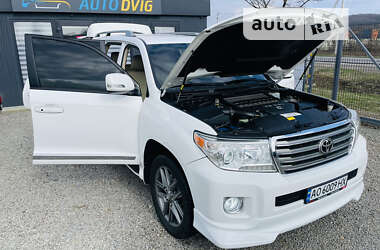 Внедорожник / Кроссовер Toyota Land Cruiser 2013 в Иршаве