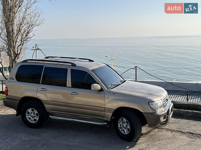 Внедорожник / Кроссовер Toyota Land Cruiser 1999 в Одессе