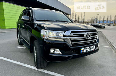 Внедорожник / Кроссовер Toyota Land Cruiser 2019 в Киеве