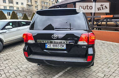 Внедорожник / Кроссовер Toyota Land Cruiser 2012 в Черновцах