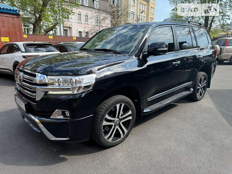 Позашляховик / Кросовер Toyota Land Cruiser 2020 в Києві