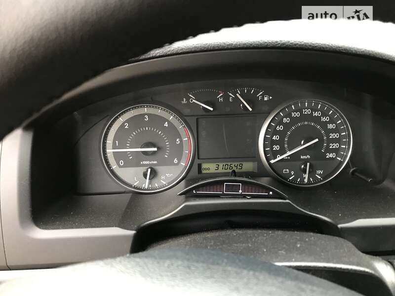 Позашляховик / Кросовер Toyota Land Cruiser 2007 в Ужгороді