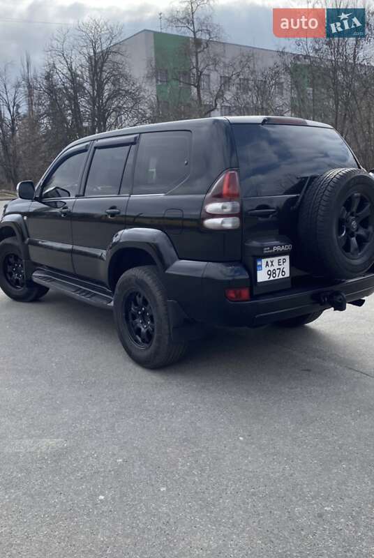 Внедорожник / Кроссовер Toyota Land Cruiser 2006 в Харькове