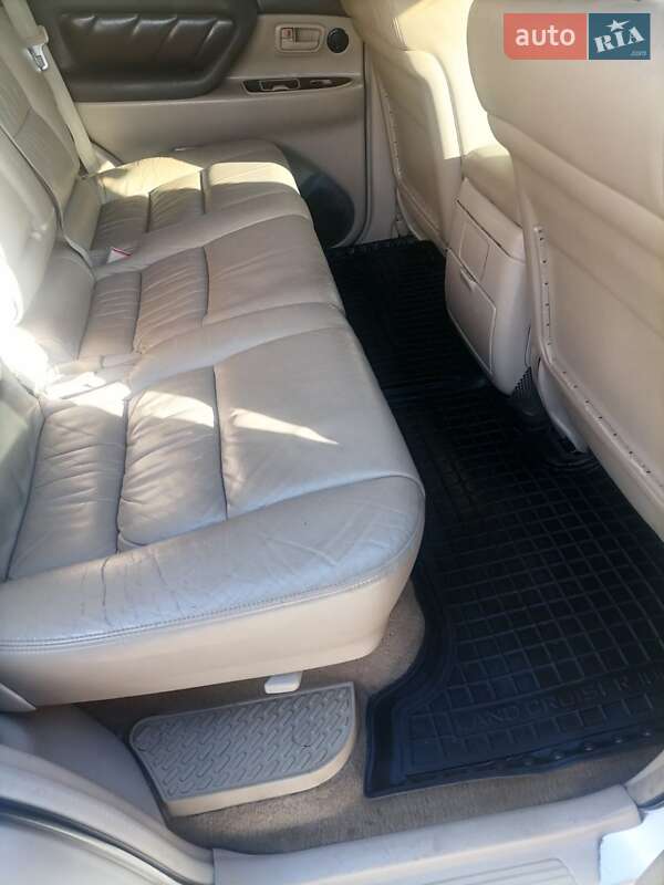 Позашляховик / Кросовер Toyota Land Cruiser 1999 в Великій Михайлівці