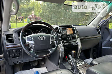 Позашляховик / Кросовер Toyota Land Cruiser 2012 в Дрогобичі