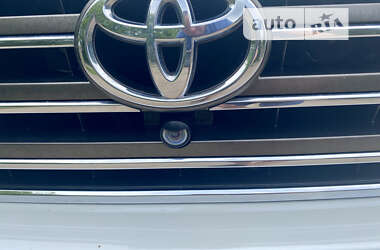 Внедорожник / Кроссовер Toyota Land Cruiser 2012 в Ивано-Франковске