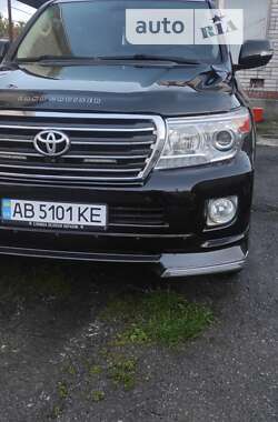 Внедорожник / Кроссовер Toyota Land Cruiser 2011 в Виннице