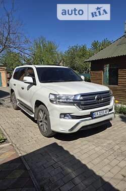 Внедорожник / Кроссовер Toyota Land Cruiser 2016 в Кропивницком