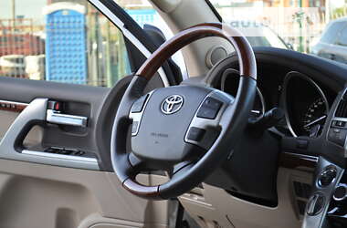 Позашляховик / Кросовер Toyota Land Cruiser 2013 в Києві