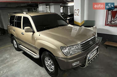 Внедорожник / Кроссовер Toyota Land Cruiser 1999 в 