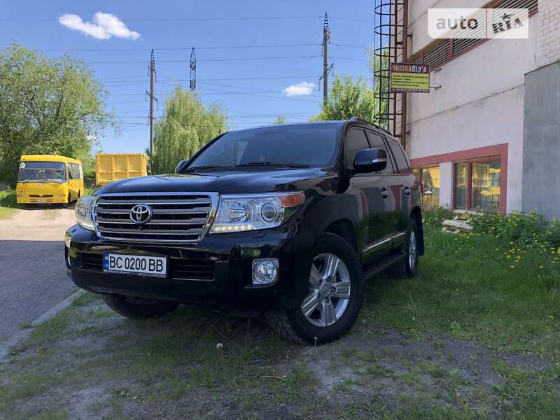 Внедорожник / Кроссовер Toyota Land Cruiser 2013 в Львове